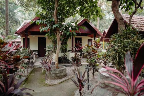 Varkala Villa | SAVITHRI Inn COTTAGE