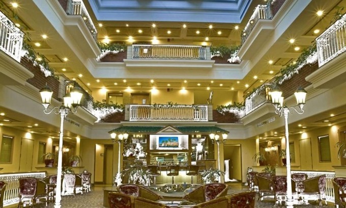 Sector 16 Apartment | Savoy Suites Noida