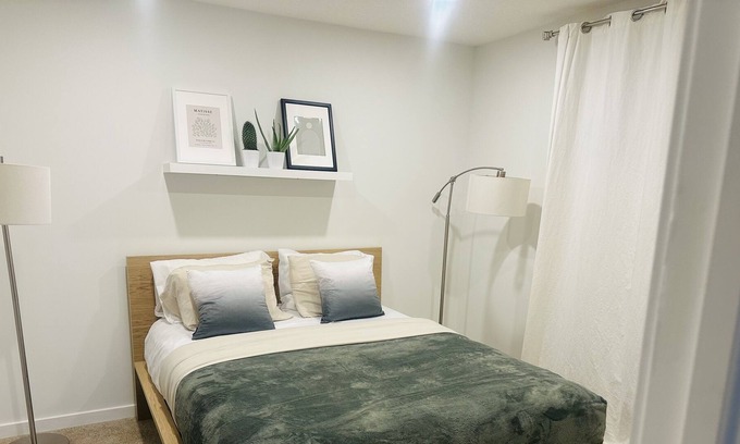 Keith Apartment | Scandi-style suite in the city!