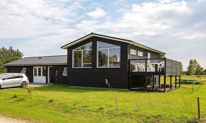 Ansager House | Scandinavian Lakeside Retreat-By Traum