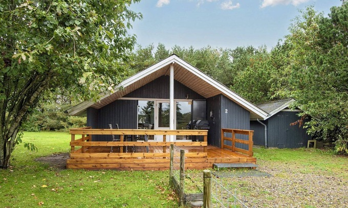 Vemb House | Scenic Fjord Retreat-by Traum