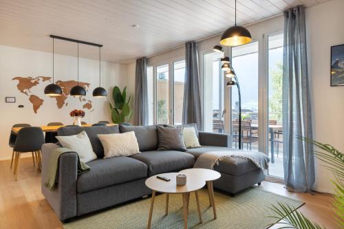 Lungern Apartment | Scenic Holiday Apartment with Balcony Views