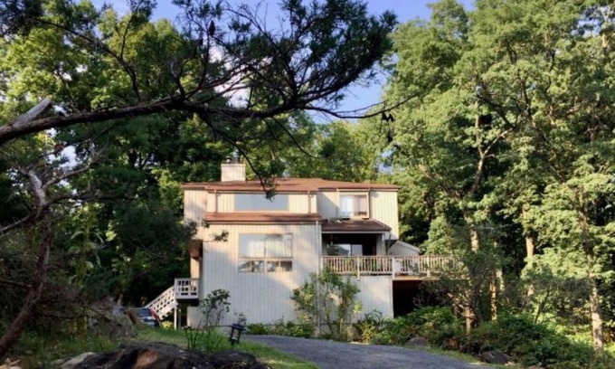 Croton-on-Hudson House | Scenic & Serene: 3BR/3BA w Panoramic Hudson Views! A Birder's paradise