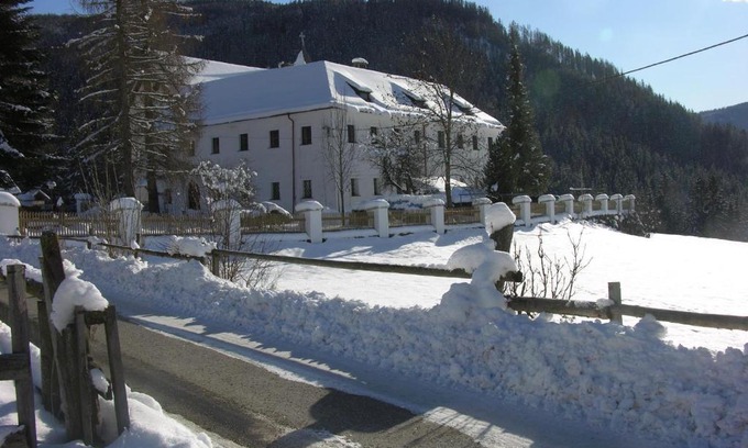 Zedlitzdorf Villa | Schloss Berg Klösterle
