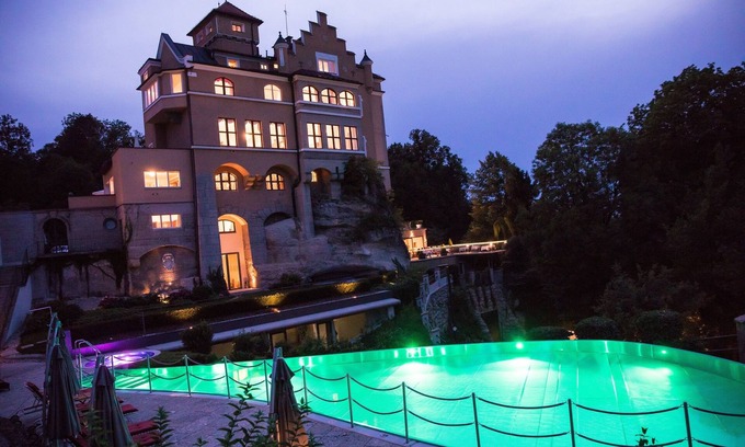 City Centre Salzburg Hotel | Schloss Mönchstein Hotel