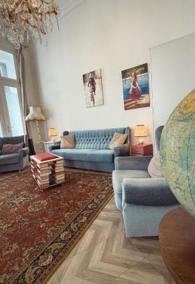 Hundsturm Apartment | Schonbrunn Classic Apartment Contactless Check IN