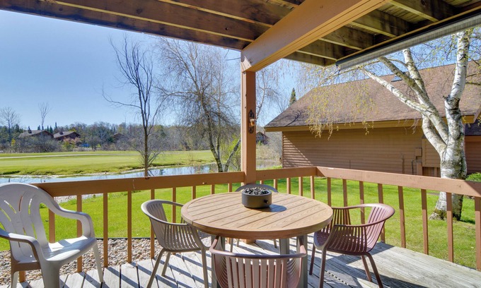 Mancelona Condo | Schuss Mountain Resort Condo: Steps to Golf!