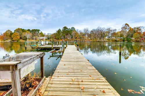 Valley Lee House | Screened Patio, Deck and Grill Saint Inigoes Home!