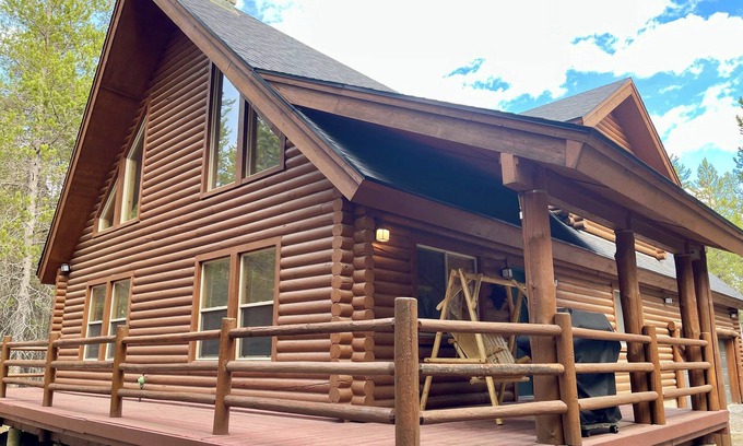 Island Park Cabin | Scruffy Bear Lodge on Bills Island near Yellowstone-Lake access/pines/ATV trails