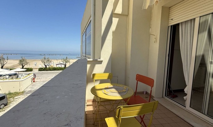 Senigallia Apartment | SE170 – Senigallia, seafront studio with air conditioning