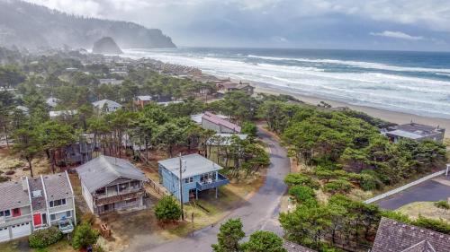Neskowin House | Sea Here - Meredith Lodging
