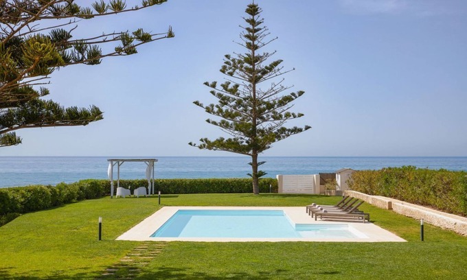 Marina di Modica Villa | Sea Home - Villa with pool by the sea