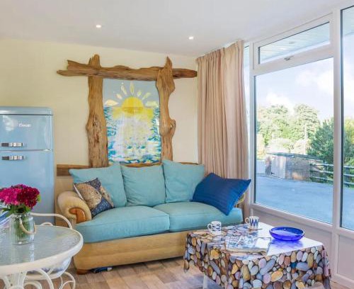 Bryn-crug Ski Chalet | Sea Moss Cabin