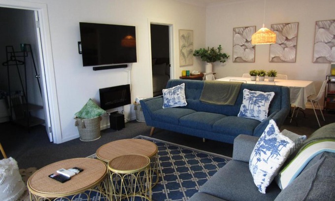 Dalrymple Apartment | Sea Salt Apartment Main Unit