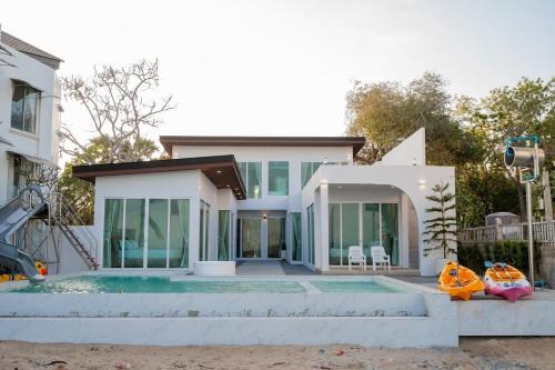 Bang Kao Villa | Sea Sand Sun Pool Villa cha-am