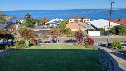 Hallett Cove Apartment | "Sea to See" Large Apartment in Prime Location with Free Laundry Room and Car Parking