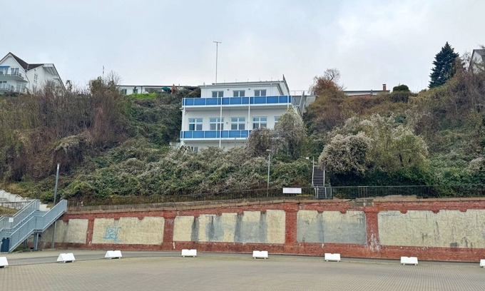 Sassnitz Apartment | Sea view apartment with fireplace