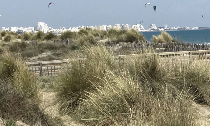 La Grande-Motte Apartment | Sea view Clim, wifi, 5 mn from the beach, classified 2 ⭐️piscine, parking
