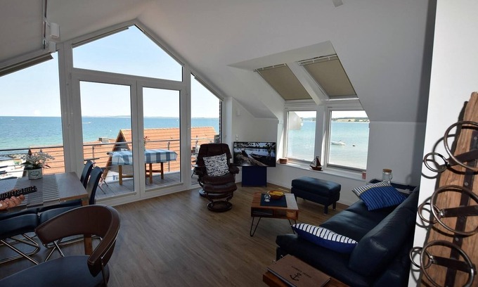 Hohwacht Apartment | Sea view "Deck 44" House 3, WE 44