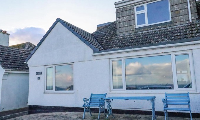 Mevagissey House | Sea View