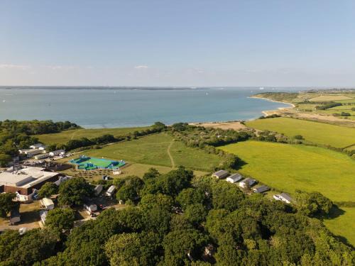 Cowes House | Sea view, Isle of White with decking, Thorness bay
