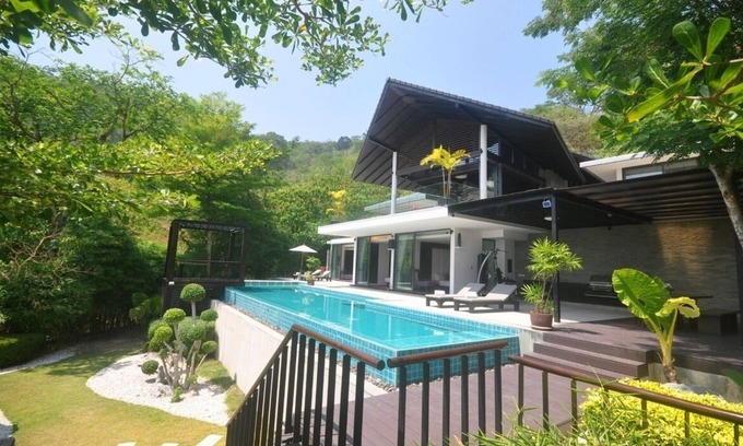 Patong Villa | Sea view Patong Grand villa