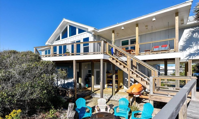 Sea Palm Village House | SEA WATCH WILL TAKE YOUR BREATH AWAY!