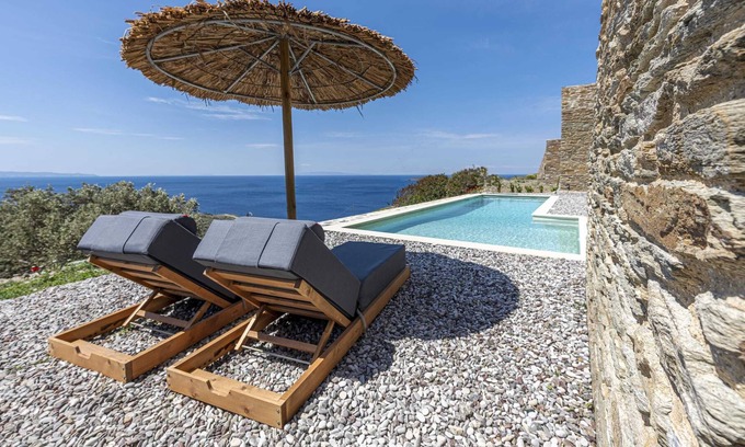 Batsi Villa | Seafront Sparkling Getaway - Cecilia Paradise Gem