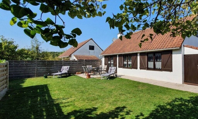 De Panne House | Seagull's Nest Modern Retreat