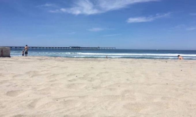 Ocean Beach Cottage | Seahorse Cottage -Stunning Views, Steps from Ocean Beach