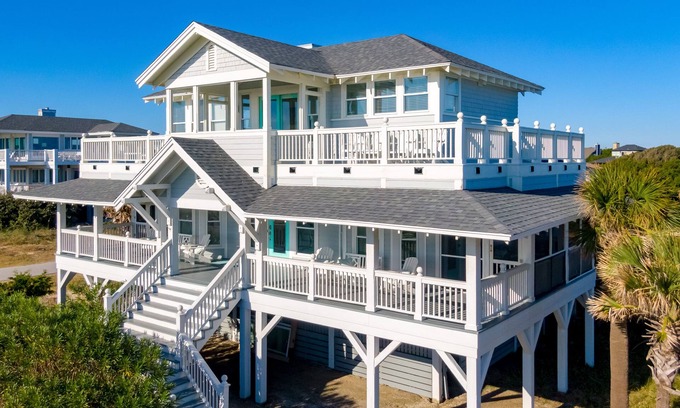 Bald Head Island House | Searenity Now BHI - Spectacular Ocean Front Luxury Home, Sleeps 10