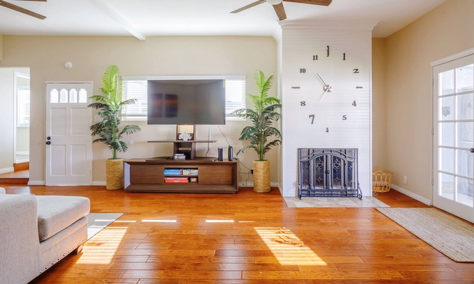 Harbor House | SeaRinity Hideaway