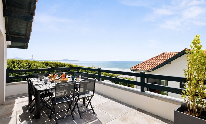 Behobie House | SEASIDE - Charming villa tastefully renovated, swimming pool & panoramic terrace - 4 bedrooms & 4 bathrooms - BIARRITZ