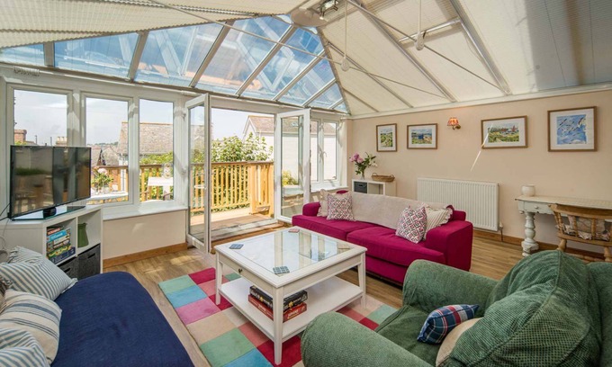 Bembridge Apartment | Seaside coastal 3 bed cottage