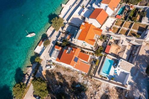Grebastica House | Seaside family friendly house with a swimming pool Sparadici, Sibenik - 24200
