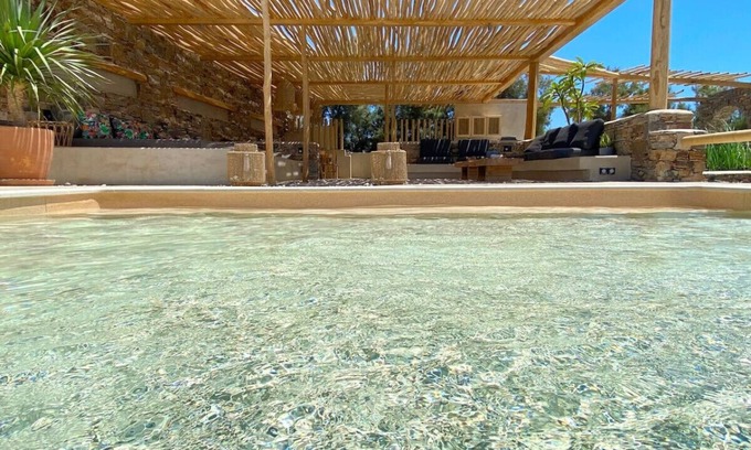 Plaka Villa | Seaside Naxos : 4BDR Villa Aetheria At Plaka Beach