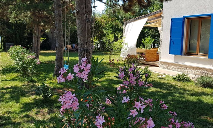 Peroj House | Seaside Serenity: Villa Enjoy – Your Eco-Friendly Escape