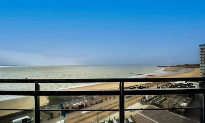 Vlissingen Hotel | Seaside Stay with Panoramic Sea Views & Steps from the Beach! Free Breakfast