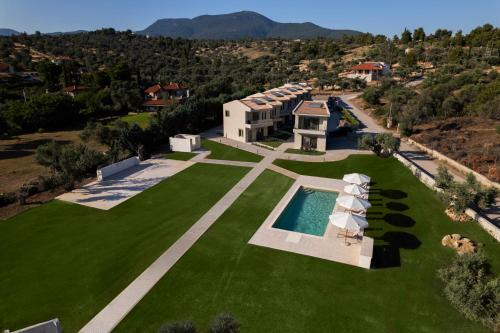 Paradise Beach House | SeaSide Village