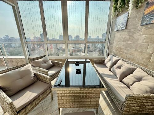 Burgas Apartment | SeaSky SmartHome Penthouse for 6 Guests with Private Parking 5 minutes аway from Central Beach Burgas and City Centre