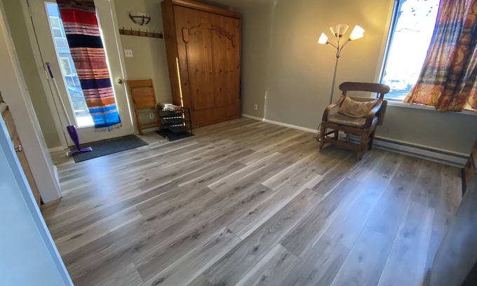 Telluride Apartment | Seasonal studio rental! Sunny side Telluride studio apt. available!
