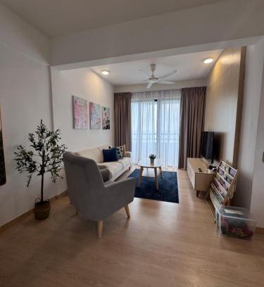 Tanjung Kling Apartment | SEAVIEW - BEACHFRONT - 2BR Apartment - Corner Unit- Mutiara Melaka Beach Resort Pantai Puteri