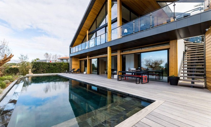 Anglet Villa | SEAVIEW . KEYWEEK . Villa pool sea view Anglet