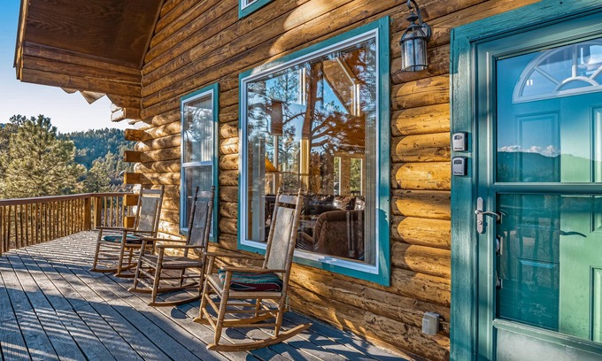Pagosa Meadows IV Cabin | Secluded cabin with lofted layout, grill, great views, & jetted tub