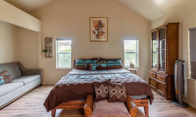 Black Canyon City House | Secluded Custom Home/w River and Mountain Views