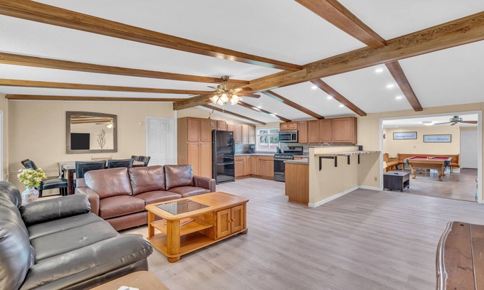 Lower Township House | Secluded Home "Behind The Vines". SLEEPS 22 on over an acre!