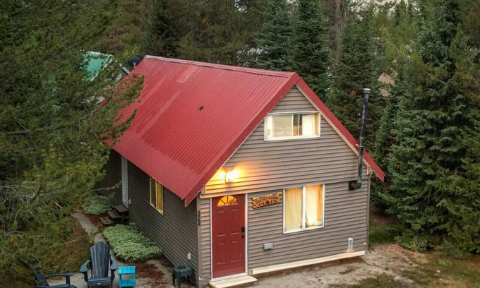Island Park Apartment | Secret Cabin w/Dock - Fire Pit - Near Yellowstone
