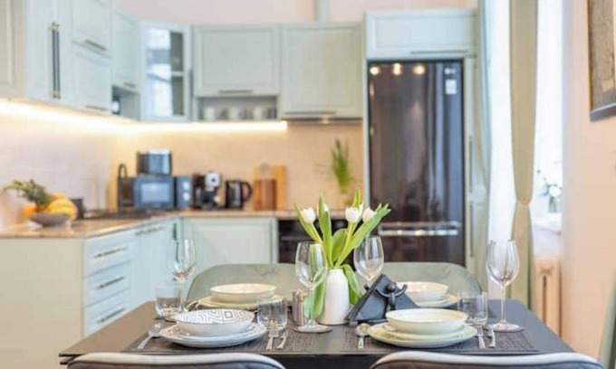 Sofia City Center Apartment | Secret Haven Parisian Style With Parking