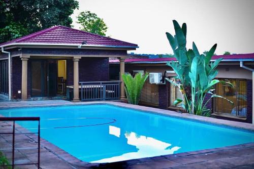 Nelspruit House | SEEYAs Nest