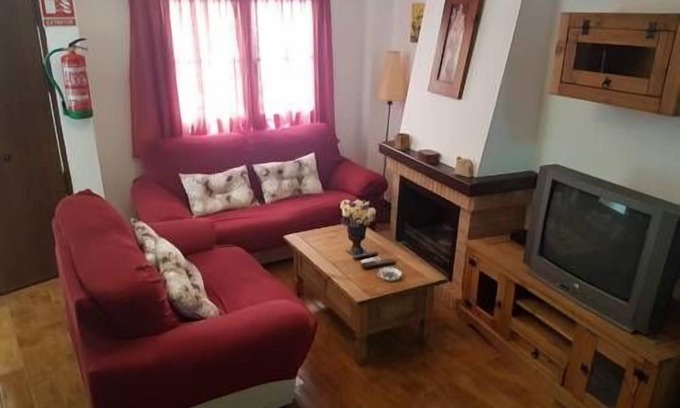 Cortes de la Frontera Cottage | Self catering La Casita de Rosario for 8 people